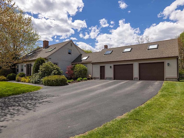 7 Coombs Farm Rd, Greenland, NH SOLD Lexi Leddy Real Estate